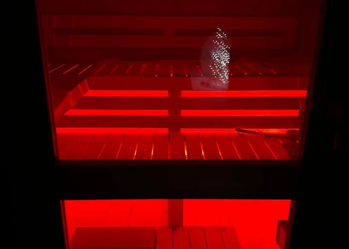 Nad Jeziorem Apartment *