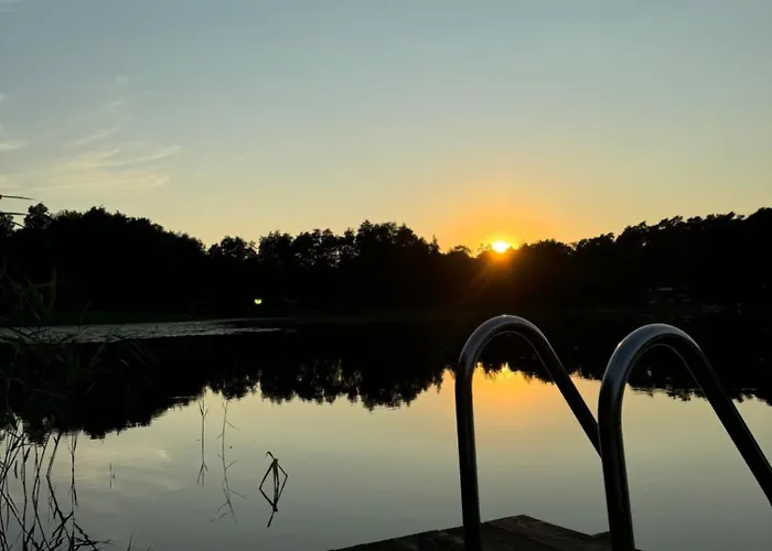 Nad Jeziorem Apartment